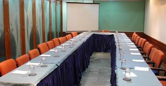 Oyo 15791 Flagship Hotel Executive Hazratganj Lakhnaú Exteriér fotografie